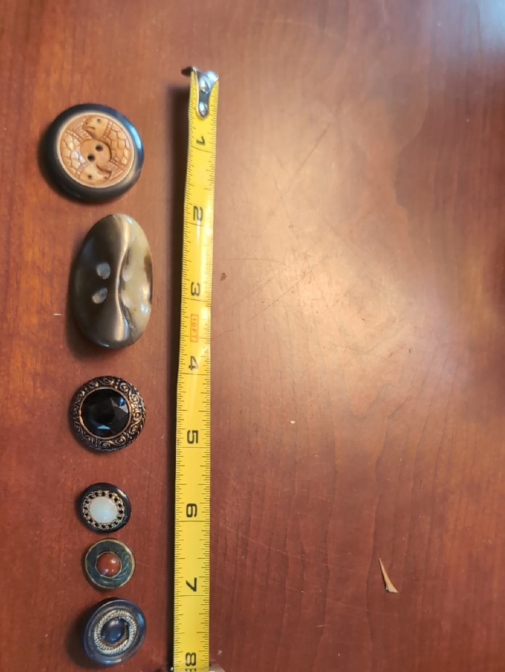 Mixed Plastic Button Lot Larger Buttons - Picture 3 of 3